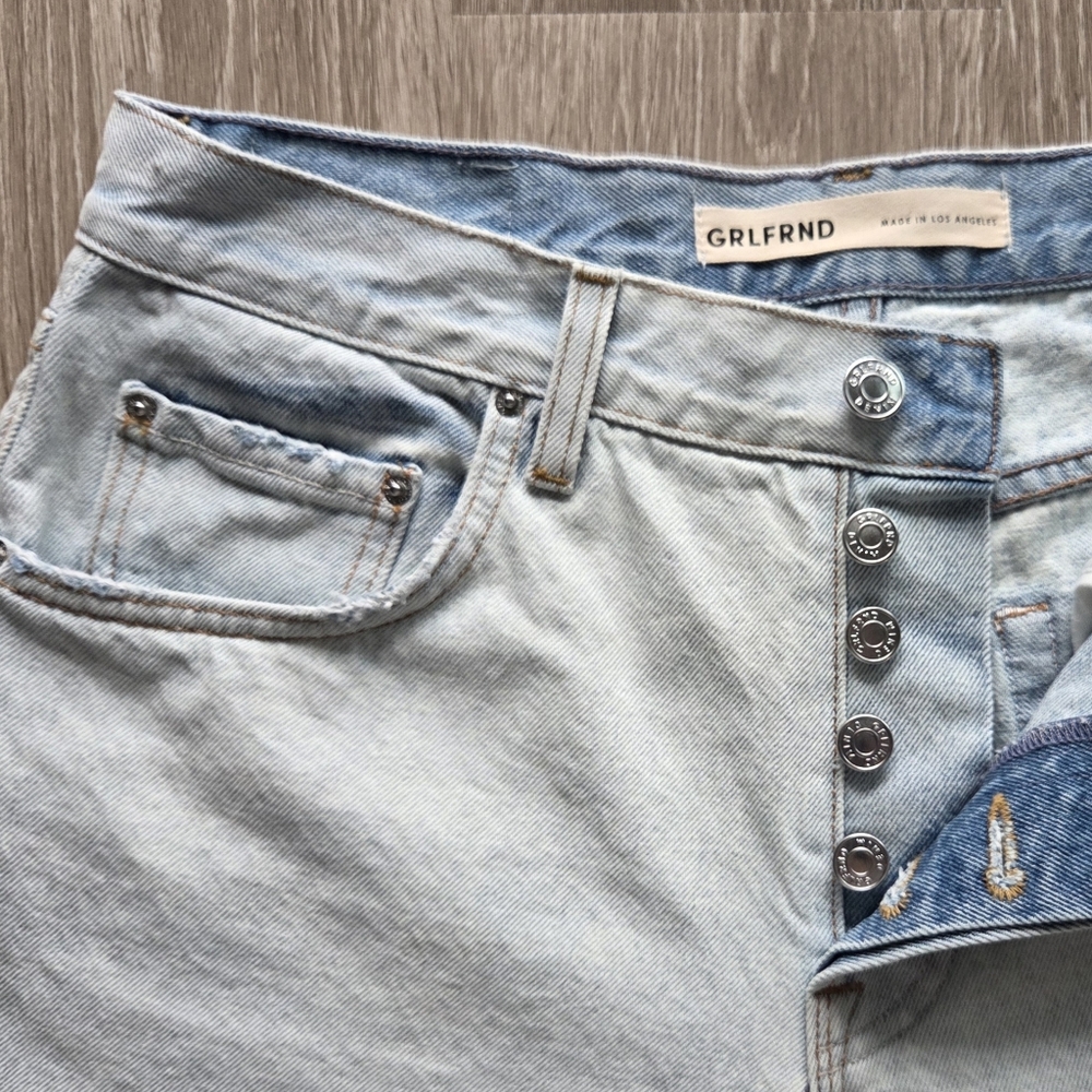 GRLFRND The Bella Low Rise Distressed Boyfriend Blue Jeans Womens Size 26 - Picture 4 of 12